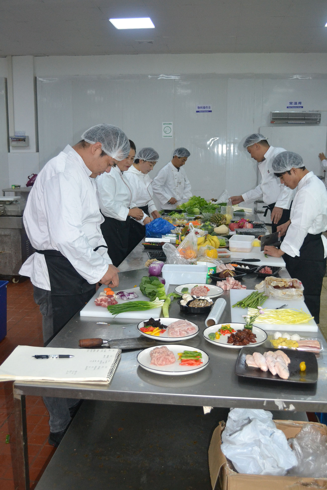 學校食堂供應